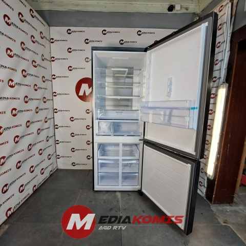 Lodówka Samsung RB53DG706AB1