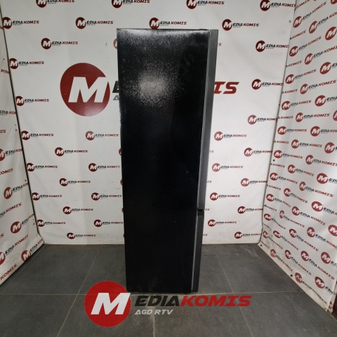 Lodówka Chiq FBM260L [2]